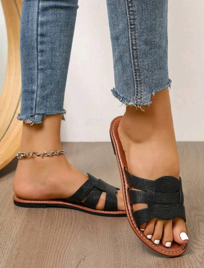 Sandalias negras